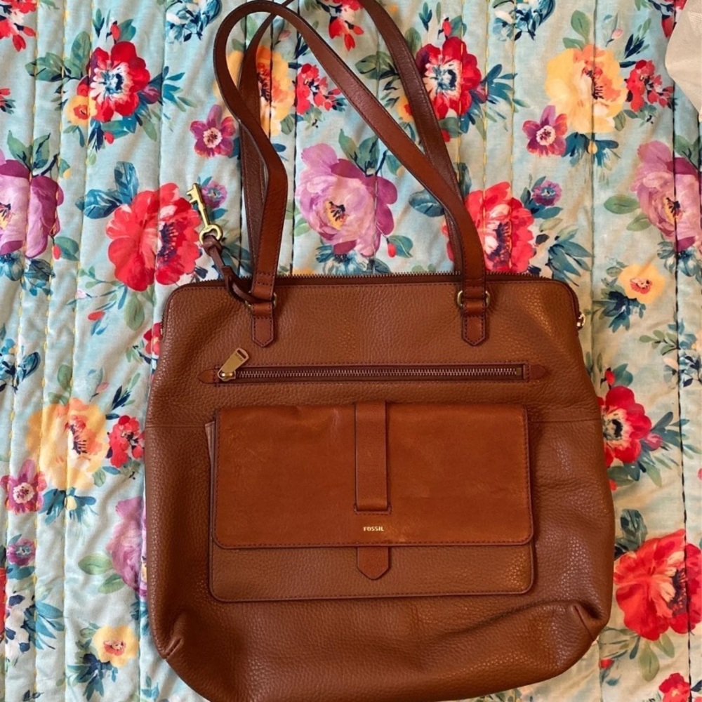 Fossil Tote Bag